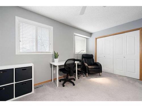 178 Mt Aberdeen Manor Se, Calgary, AB - Indoor