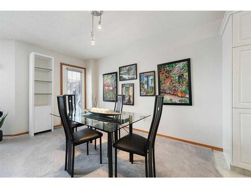 178 Mt Aberdeen Manor Se, Calgary, AB - Indoor Photo Showing Dining Room