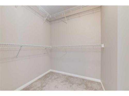 2 Evansbrooke Manor Nw, Calgary, AB - Indoor With Storage