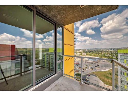 1412-3820 Brentwood Road Nw, Calgary, AB - Outdoor With View With Exterior