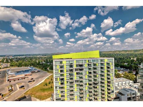 1412-3820 Brentwood Road Nw, Calgary, AB - Outdoor With View