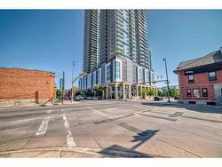 1701-1188 3 Street SE Calgary, AB T2G 1H8