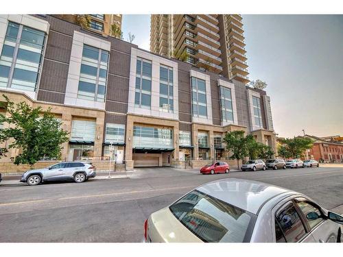 1701-1188 3 Street Se, Calgary, AB - Outdoor With Facade