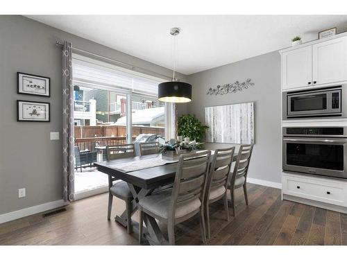 17 Riviera Bay, Cochrane, AB - Indoor Photo Showing Dining Room