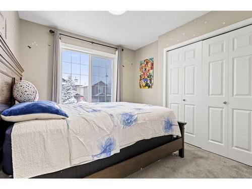 16 Saddlebrook Place Ne, Calgary, AB - Indoor Photo Showing Bedroom