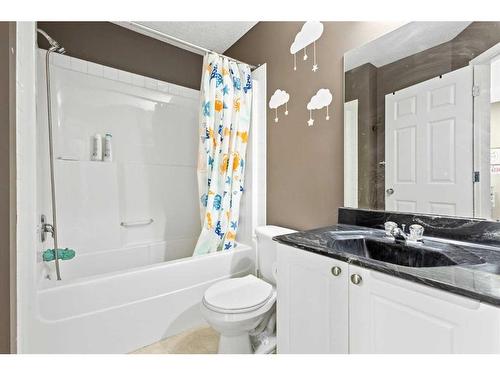 16 Saddlebrook Place Ne, Calgary, AB - Indoor Photo Showing Bathroom