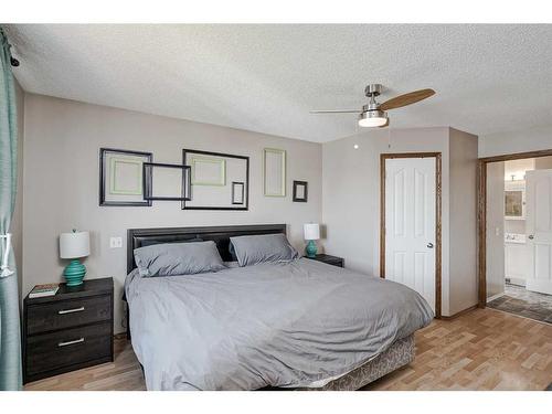 73 Applemont Place Se, Calgary, AB - Indoor Photo Showing Bedroom