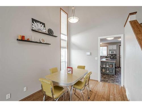 73 Applemont Place Se, Calgary, AB - Indoor Photo Showing Dining Room