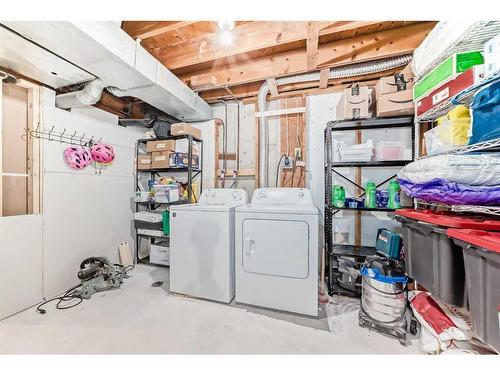 701-700 Allen Street Se, Airdrie, AB - Indoor Photo Showing Laundry Room