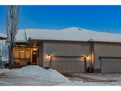 44 BRIDLE ESTATES Place SW Calgary, AB T2Y 0E9