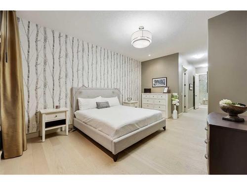 44 Bridle Estates Place Sw, Calgary, AB - Indoor Photo Showing Bedroom