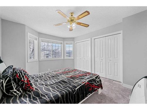 43 Martinbrook Link Ne, Calgary, AB - Indoor Photo Showing Bedroom