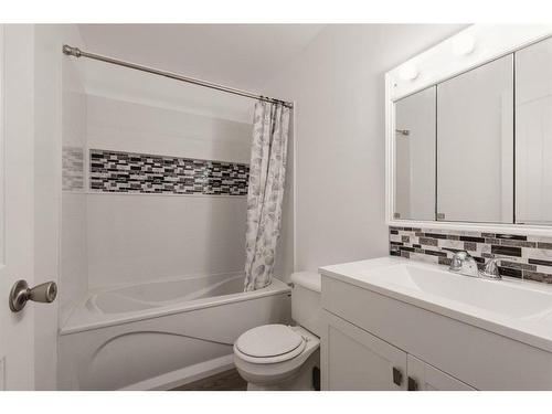 51 Falshire Place Ne, Calgary, AB - Indoor Photo Showing Bathroom