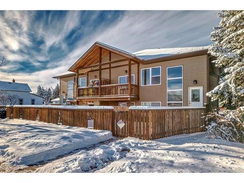 1322 B 20 Street, Didsbury, AB - Outdoor