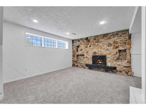 4704 Whitehorn Drive Ne, Calgary, AB - Indoor With Fireplace