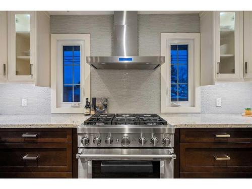 1023 Lake Bonavista Drive Se, Calgary, AB - Indoor Photo Showing Kitchen