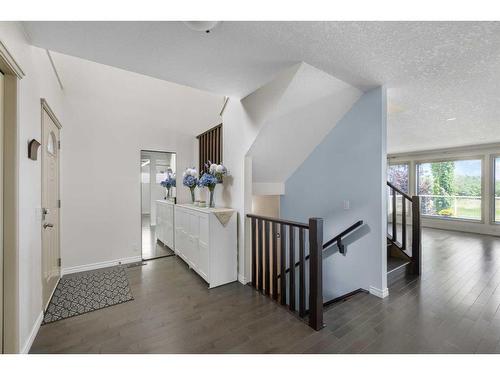 128 Tuscany Ravine Terrace Nw, Calgary, AB - Indoor Photo Showing Other Room