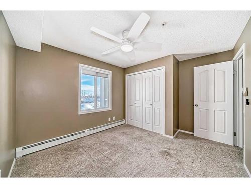 2216-2518 Fish Creek Boulevard Sw, Calgary, AB - Indoor Photo Showing Other Room