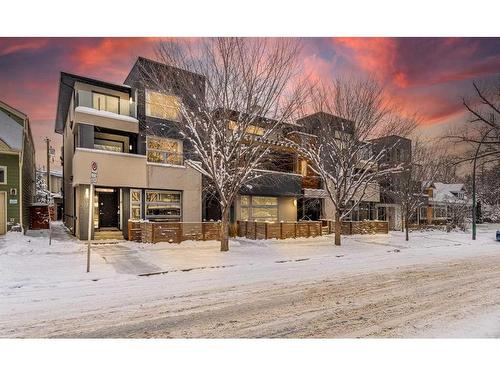 B-1312 Gladstone Road Nw, Calgary, AB - Outdoor