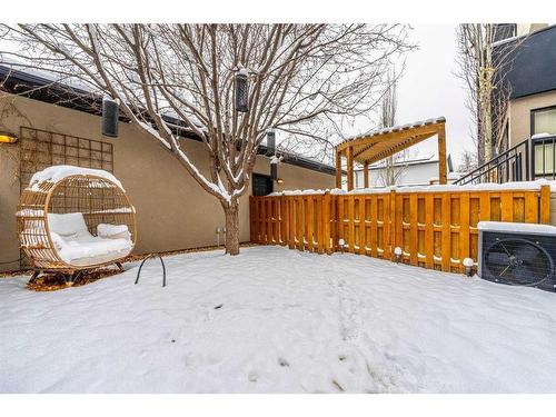 B-1312 Gladstone Road Nw, Calgary, AB - Outdoor