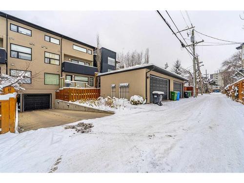 B-1312 Gladstone Road Nw, Calgary, AB - Outdoor