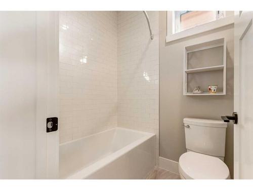 466 Brookside Court, Rural Rocky View County, AB - Indoor Photo Showing Bathroom