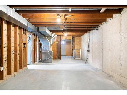 221 Frederick Avenue West, Standard, AB - Indoor Photo Showing Basement