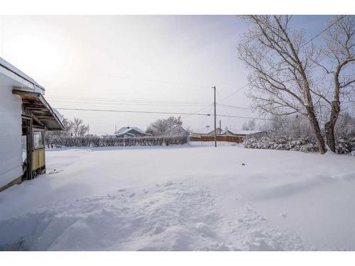 221 Frederick Avenue West, Standard, AB - Outdoor