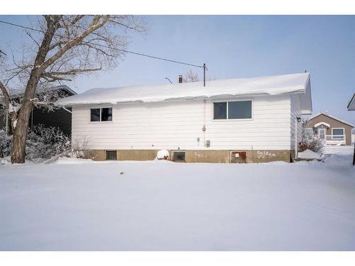 221 Frederick Avenue West, Standard, AB - Outdoor