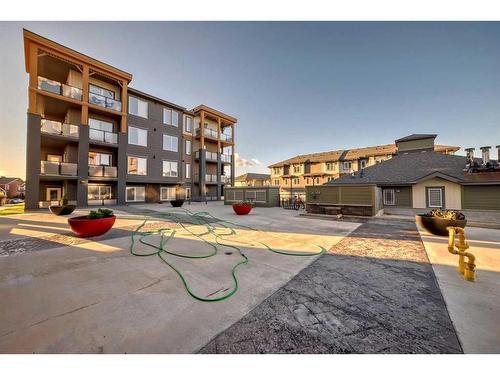 103-300 Auburn Meadows Manor Se, Calgary, AB - Outdoor With Facade