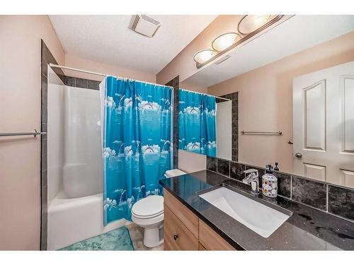 261 Tuscany Ridge Heights Nw, Calgary, AB - Indoor Photo Showing Bathroom