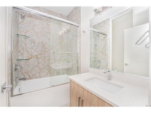 75 Saddlestone Drive Ne, Calgary, AB - Indoor Photo Showing Bathroom