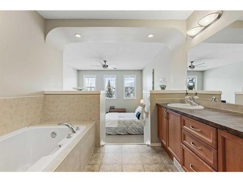 224 Silverado Range Heights Sw, Calgary, AB - Indoor Photo Showing Bathroom