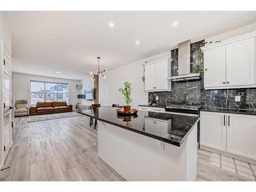 240 Belmont Boulevard Sw, Calgary, AB - Indoor Photo Showing Kitchen With Double Sink