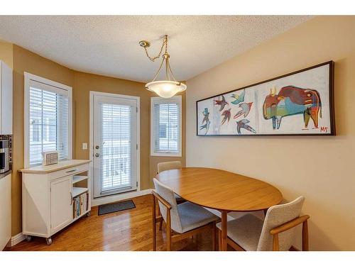 1-533 14 Avenue Sw, Calgary, AB - Indoor Photo Showing Dining Room