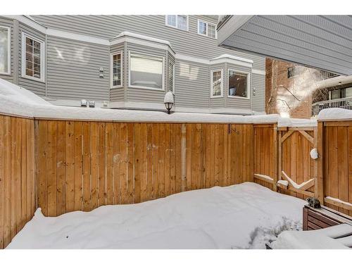 1-533 14 Avenue Sw, Calgary, AB - Outdoor With Exterior