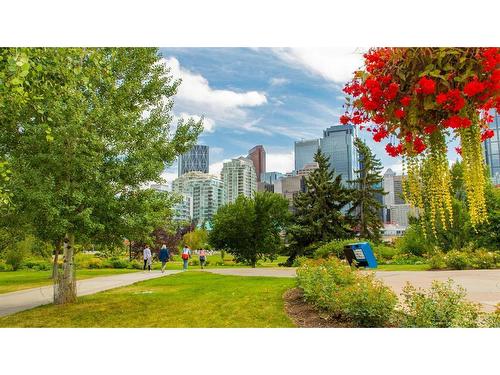 205-200 La Caille Place Sw, Calgary, AB - Outdoor With View