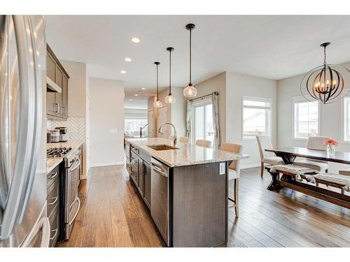 17 Marquis Heights Se, Calgary, AB - Indoor Photo Showing Kitchen With Upgraded Kitchen