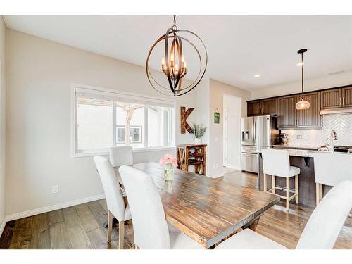 17 Marquis Heights Se, Calgary, AB - Indoor Photo Showing Dining Room