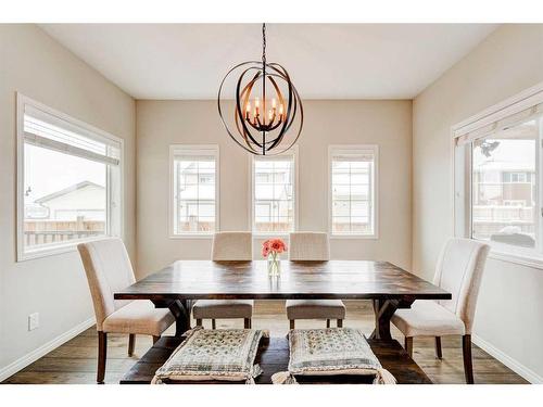 17 Marquis Heights Se, Calgary, AB - Indoor Photo Showing Dining Room