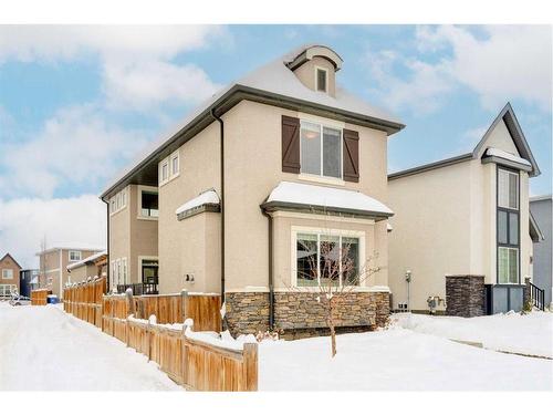 17 Marquis Heights Se, Calgary, AB - Outdoor