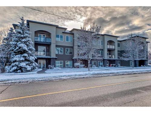 306-201 20 Avenue Ne, Calgary, AB - Outdoor With Balcony With Facade