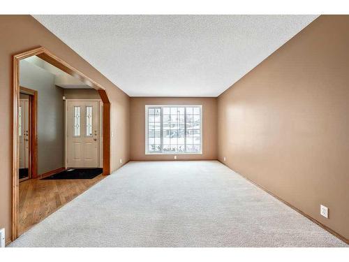 121 Mt Assiniboine Place Se, Calgary, AB - Indoor Photo Showing Other Room