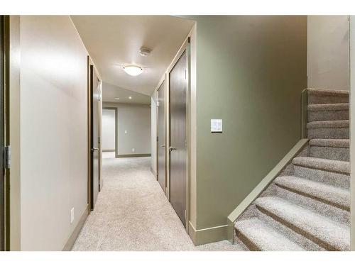 3-2421 29 Street Sw, Calgary, AB - Indoor Photo Showing Other Room