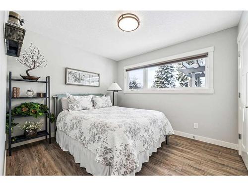 5131 Baines Road Nw, Calgary, AB - Indoor Photo Showing Bedroom