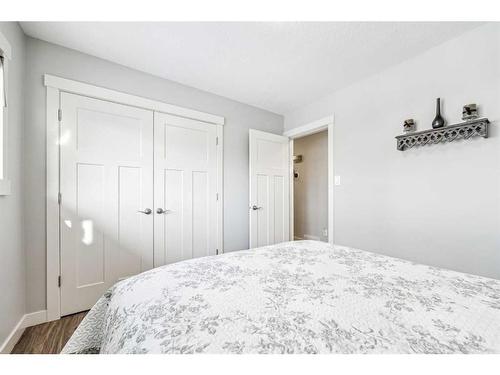 5131 Baines Road Nw, Calgary, AB - Indoor Photo Showing Bedroom