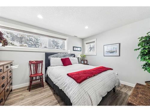 5131 Baines Road Nw, Calgary, AB - Indoor Photo Showing Bedroom