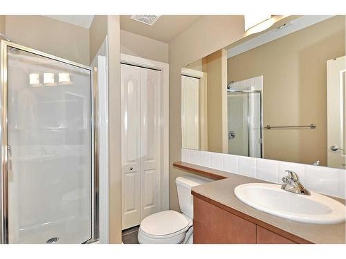 2193 Vimy Way Sw, Calgary, AB - Indoor Photo Showing Bathroom