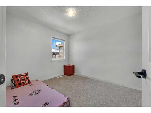 260 Cornerbrook Drive Ne, Calgary, AB - Indoor