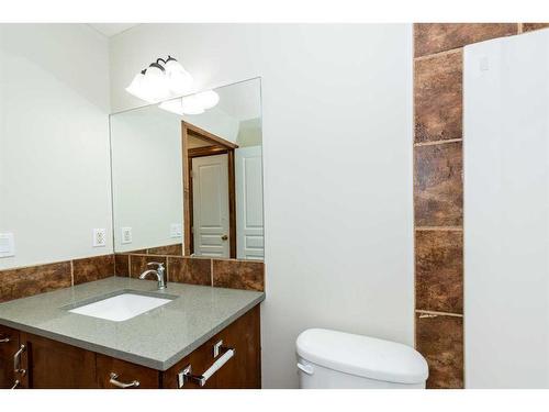 126 Panamount Street Nw, Calgary, AB - Indoor Photo Showing Bathroom